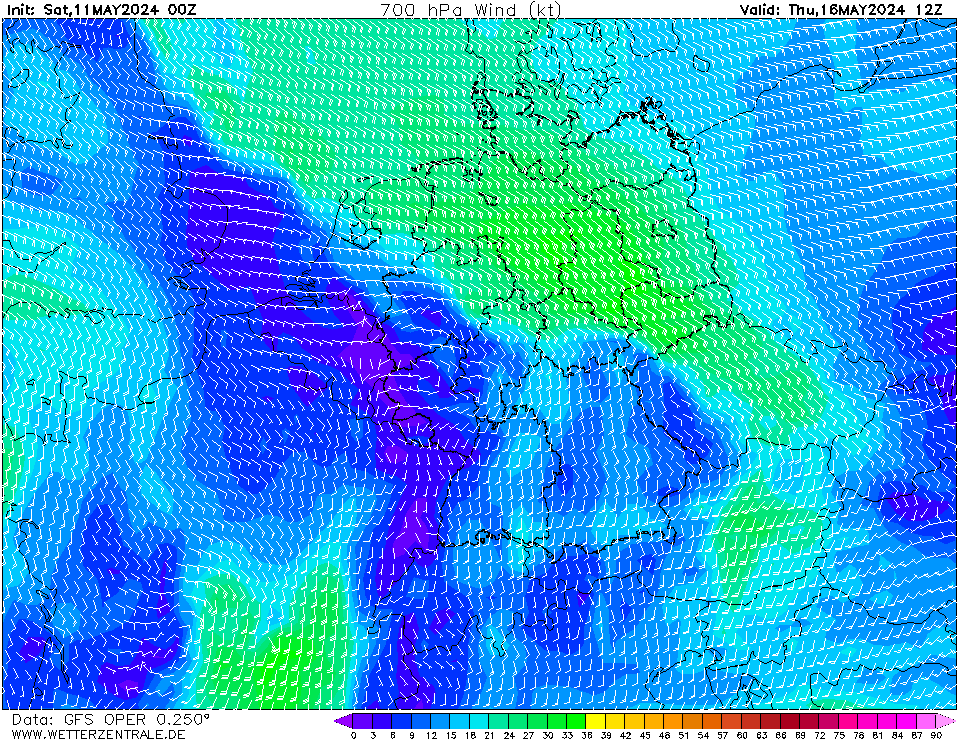 GFS Wind 700 hPa 132h